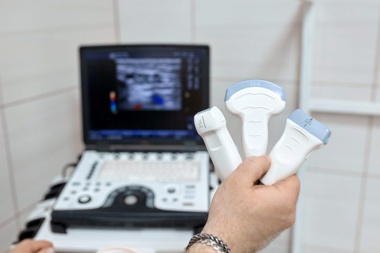 The Use of Ultrasound in Aesthetics and Its Safety