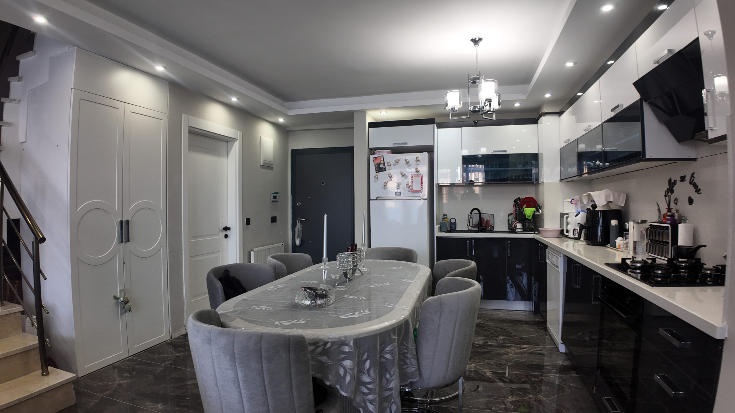 Luxury Apartment in a Fully Integrated Residential Complex - Image 4